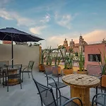 Casa Pandurata, Double Queen Suite In Centro San Miguel